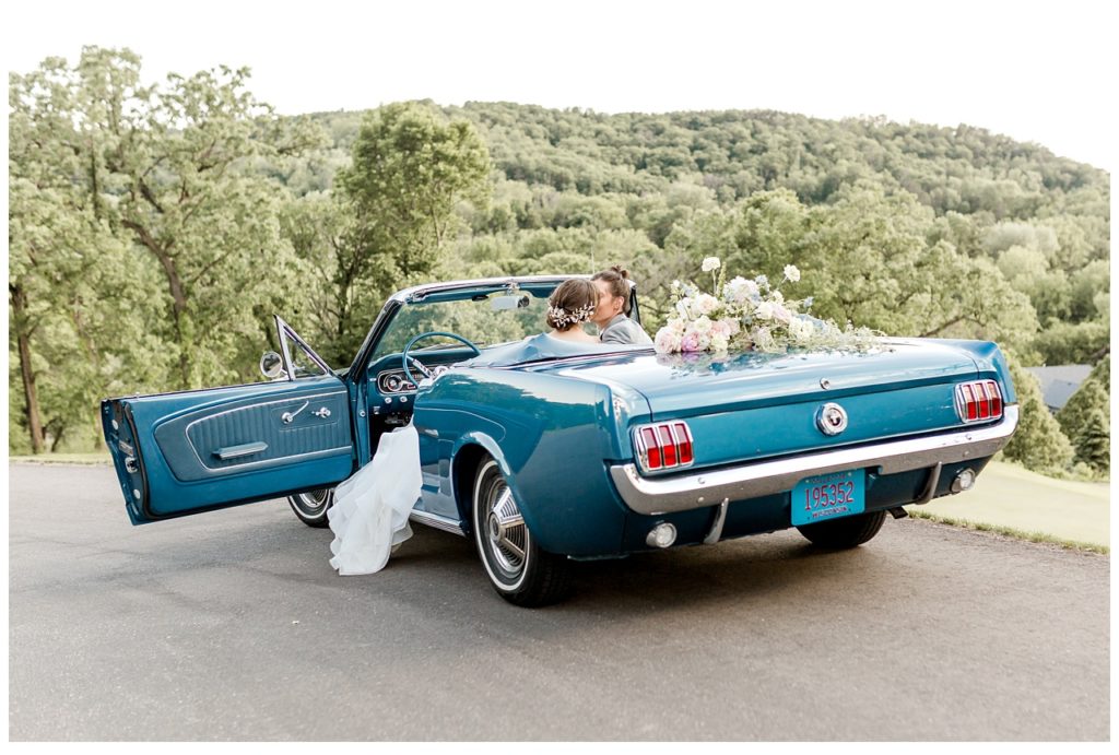 prettiest wedding getaway cars